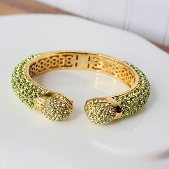 HSN Joan Boyce Kissable Cuff Bracelet Green Crystal Hinged Bracelet Pave QVC 444 - Picture 3 of 12